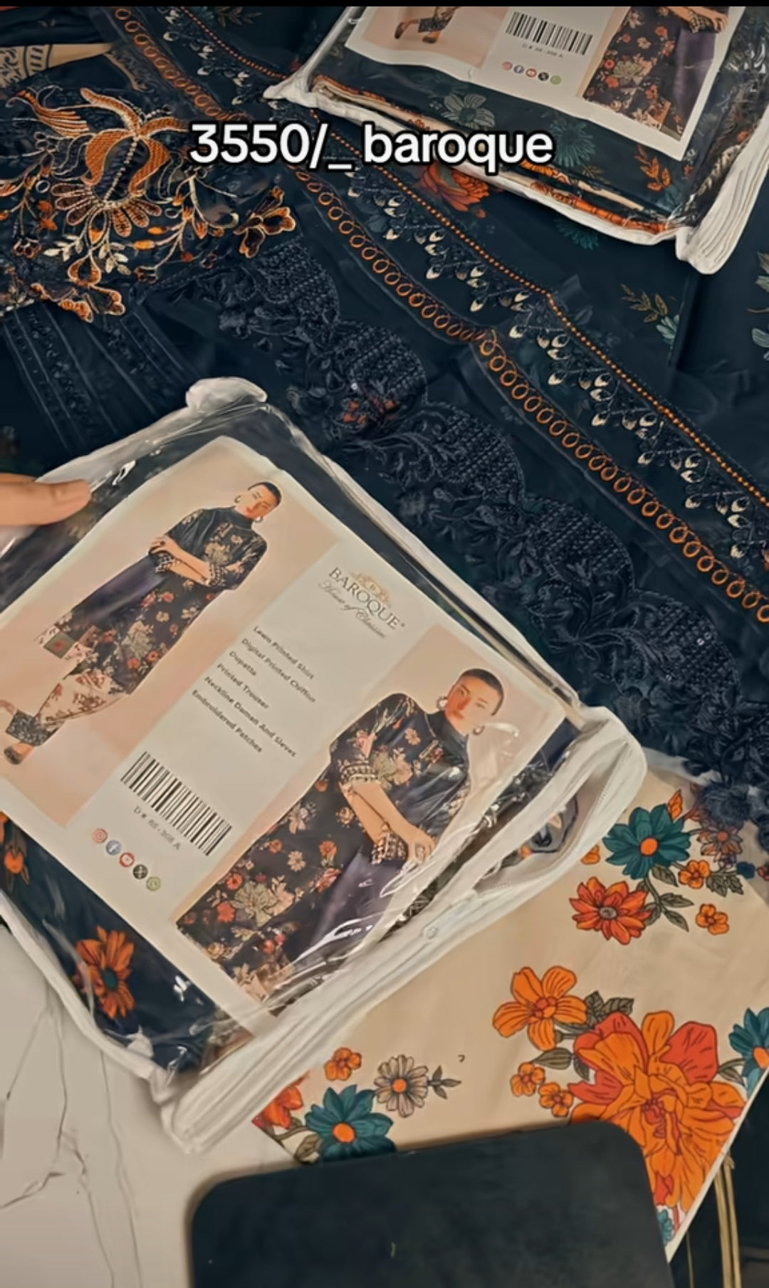 BAROQUE HIT ARTICLE THREE PIECE 345br