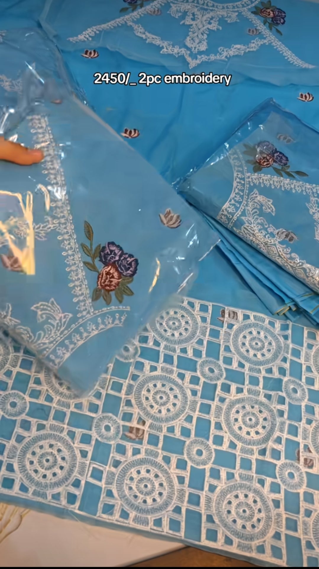 SKY COLOUR EMBROIDERED ARTICLE TWO PIECE 673VC