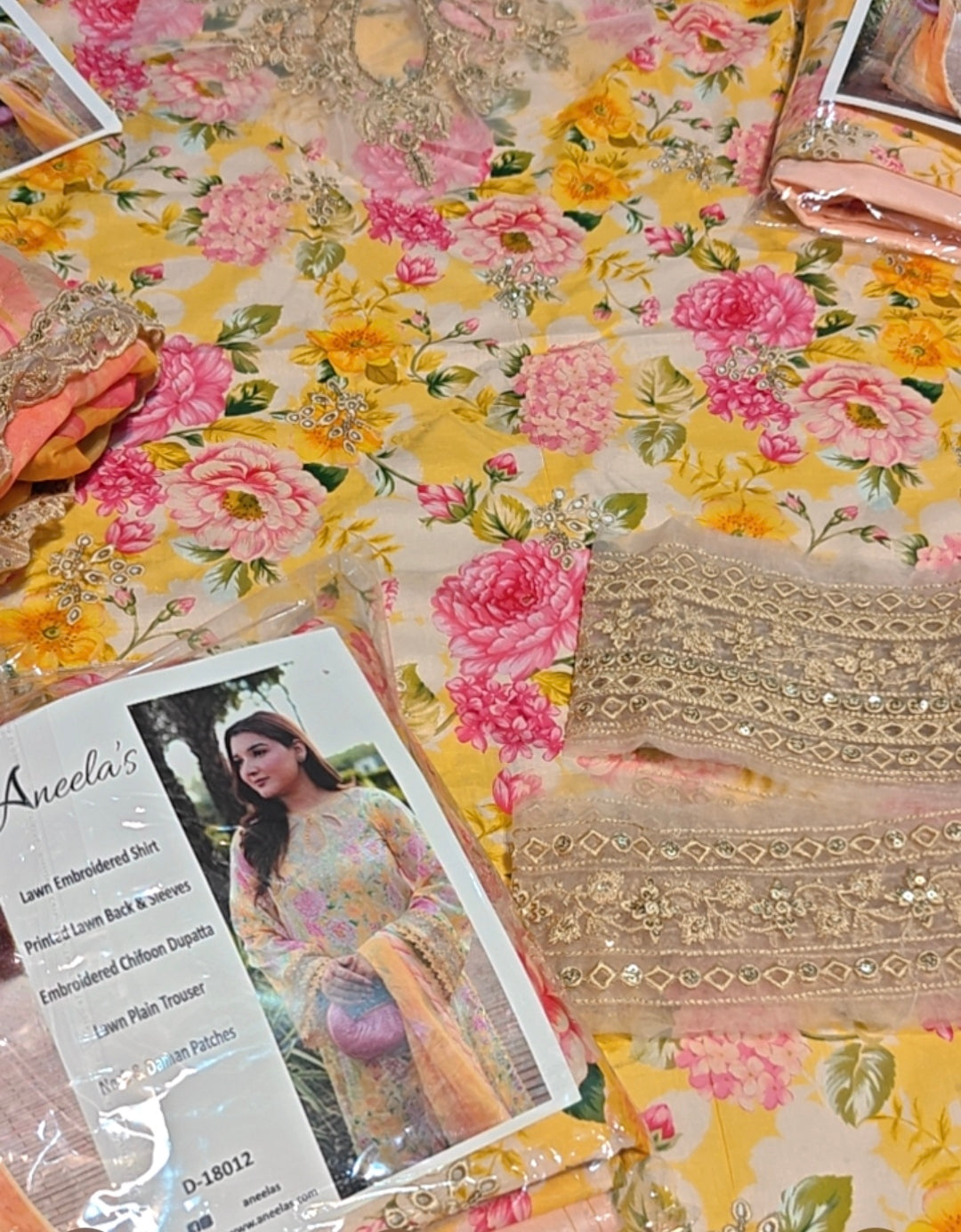 ANEELA'S BEAUTIFUL printed with patches three pieces article rt46